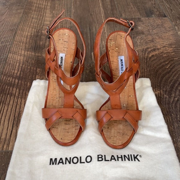 Manolo Blahnik heels - Picture 2 of 5
